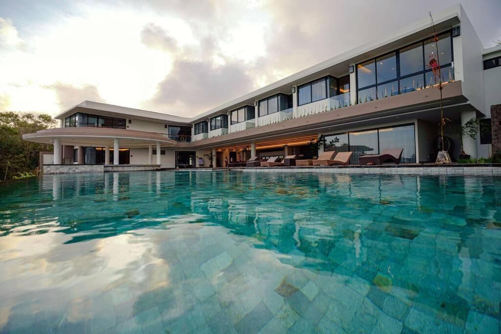 Grand Villa Uluwatu Ungasan  Ngoại thất bức ảnh